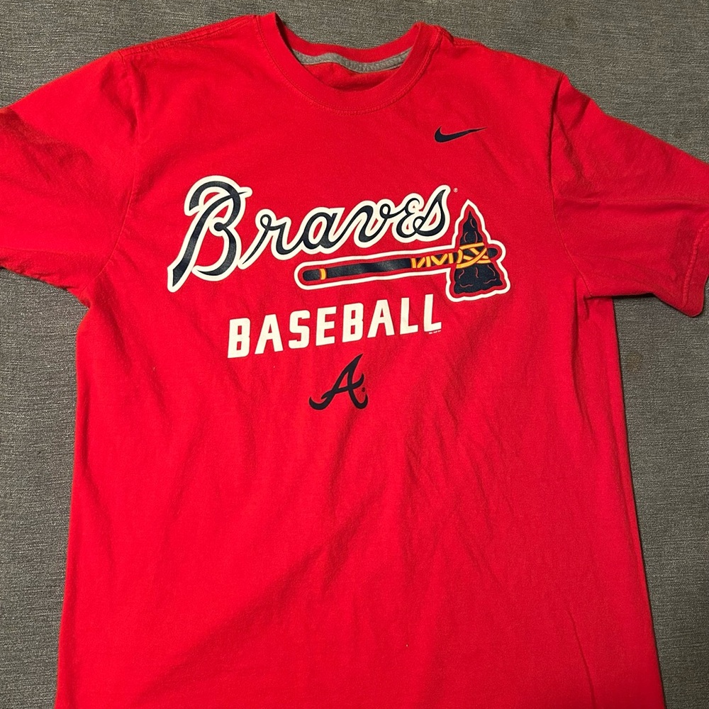 Atlanta braves shirt